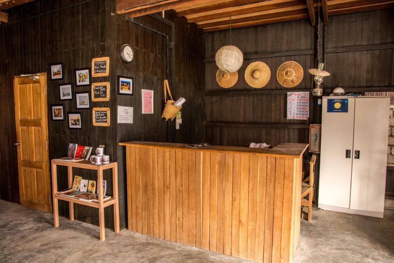 Hardwood Lodge Nyaung Shwe Bagian luar foto